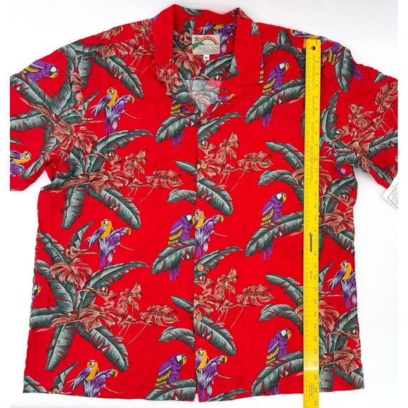 New Paradise Found Shirt Mens XL Red Hawaiian Aloha Parrot Rayon Made in Hawaii - Picture 3 of 11